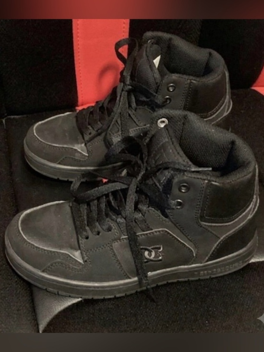 DC Youth’s Spark High RS size 3
